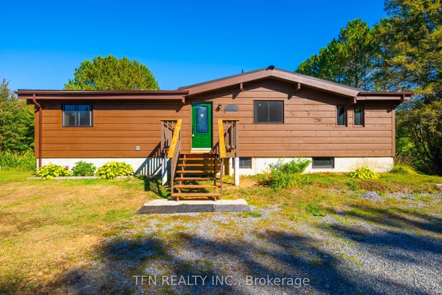 110 Machar Strong Boundary Road W, Machar