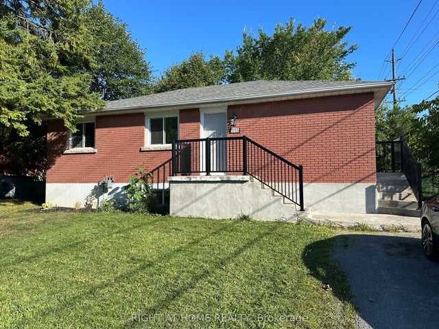 1153 Johnson Street N, Kingston