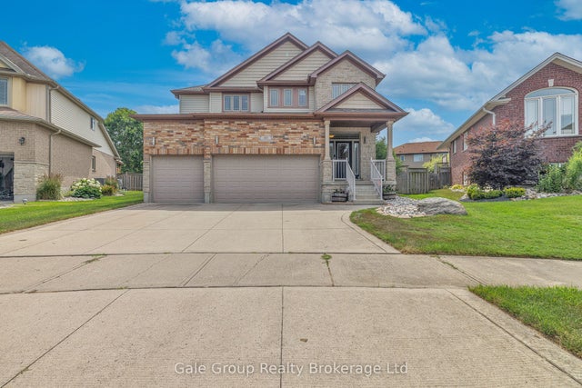 10 Westview Court, Woodstock