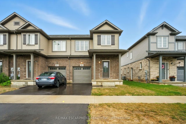 25 Saffron Way, Pelham
