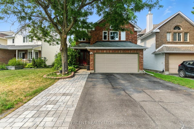 59 Woodford Way, Barrhaven