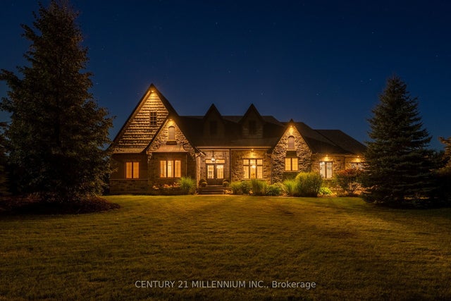 5840 Tenth Line, Erin