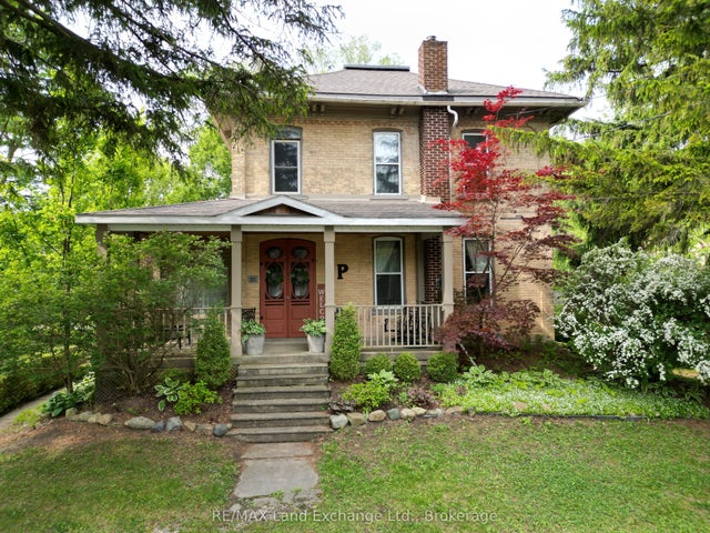 20 Queen Street, Huron-Kinloss