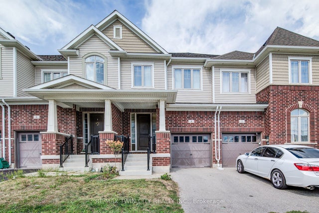 4 Stonehill Avenue, Kitchener