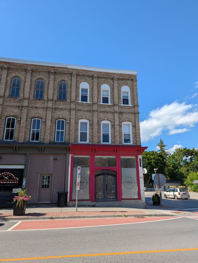 44 King Street E #1, Cavan Monaghan