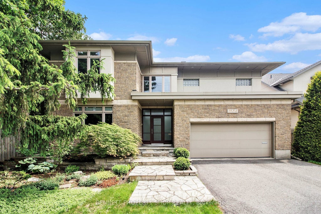 1934 Lenester Avenue, McKellar Heights - Glabar Park and Area