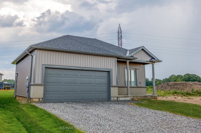 34 Bounty Avenue Lower, Thorold