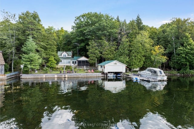 4712 Briton Houghton Bay Road, Rideau Lakes