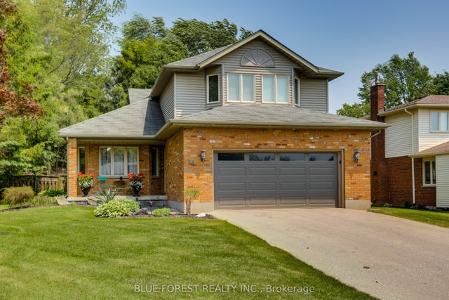 14 Eric Drive, Thames Centre