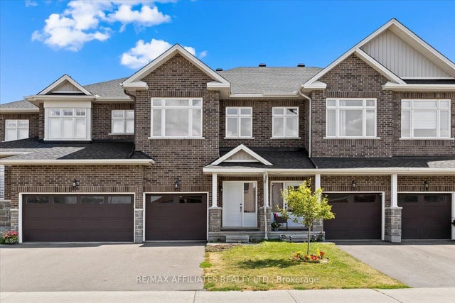 102 Hurdis Way, Carleton Place