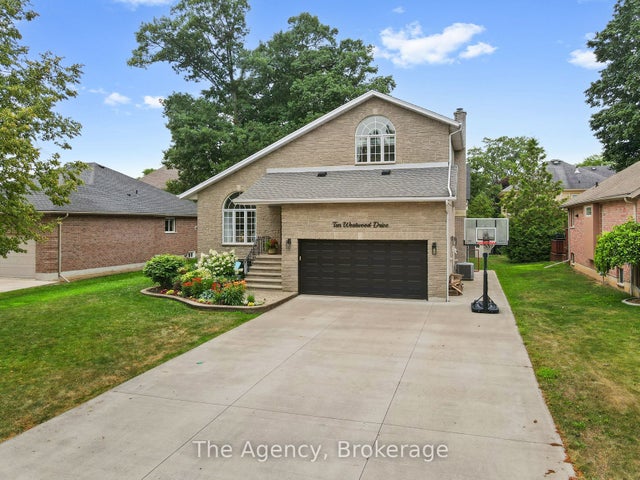 10 Westwood Drive, Port Colborne