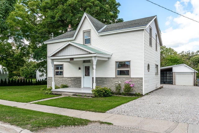 198 Water Street S, St. Marys