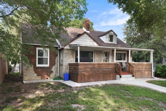 146 Askin Avenue, Windsor