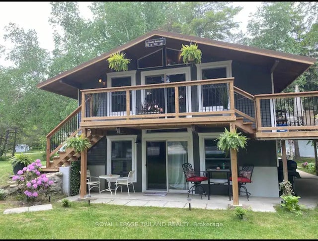 6329 William Street, Lambton Shores