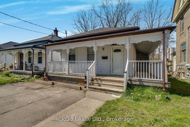 368 Simcoe Street, London East