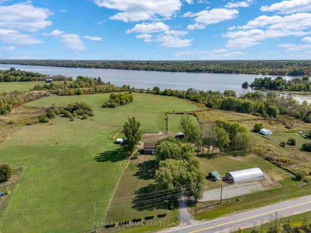 307 County Rd 5 Road, Front of Yonge