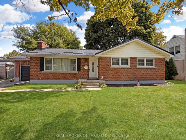 21 Richard Avenue, Norfolk