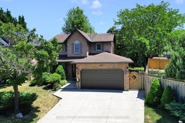 365 Celtic Drive, Hamilton