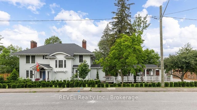 50 Hillcrest Avenue, St. Catharines