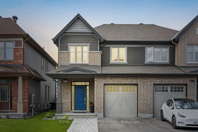 825 Indica Street, Stittsville - Munster - Richmond