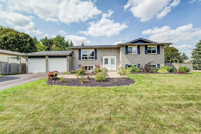 73 Falcon Drive, Woolwich
