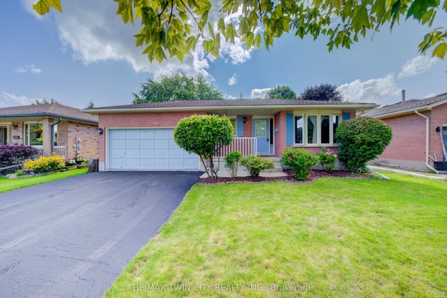 489 Northlake Drive, Waterloo