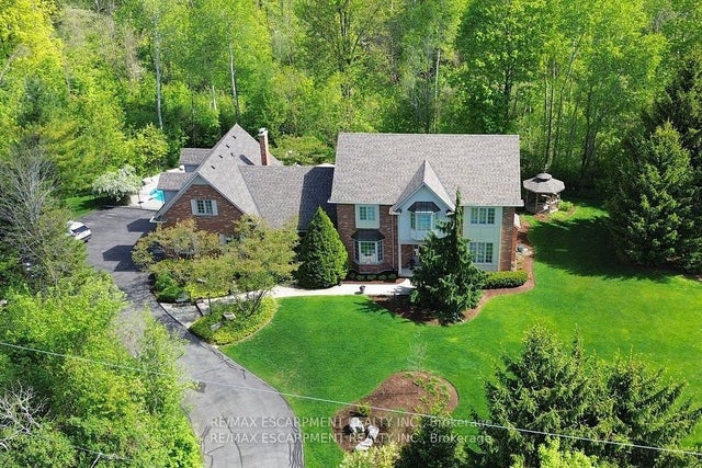 712 Robson Road, Hamilton