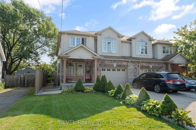 6558 Montrose Road, Niagara Falls