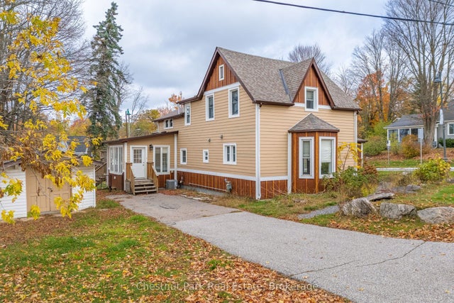 615 Bay Street, Gravenhurst