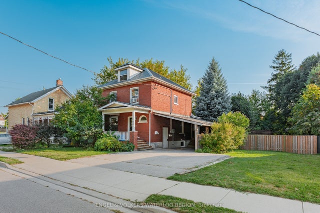 854 William Street, Cambridge