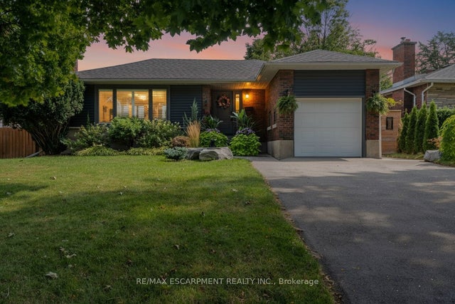 23 West Hampton Road, St. Catharines
