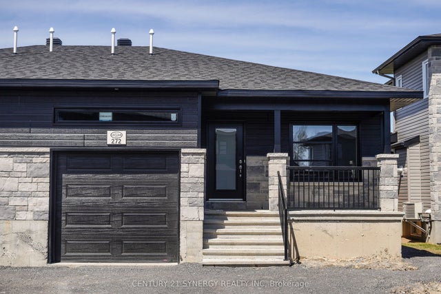 272 Moisson Street B, Russell