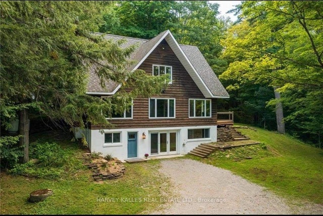 1047 Ransley Road, Minden Hills