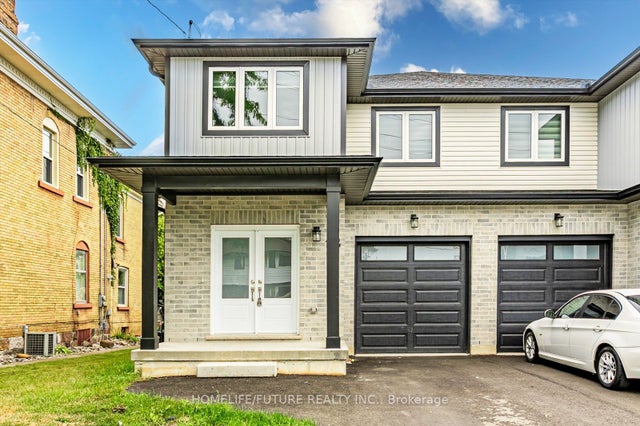 124 King Street E, Ingersoll