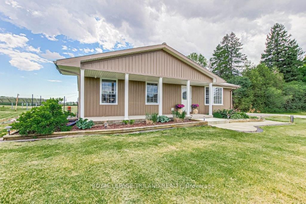 1281 Scotland Drive, London South