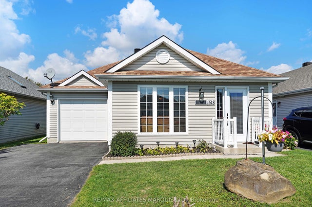 1518 Frank Court, Cornwall