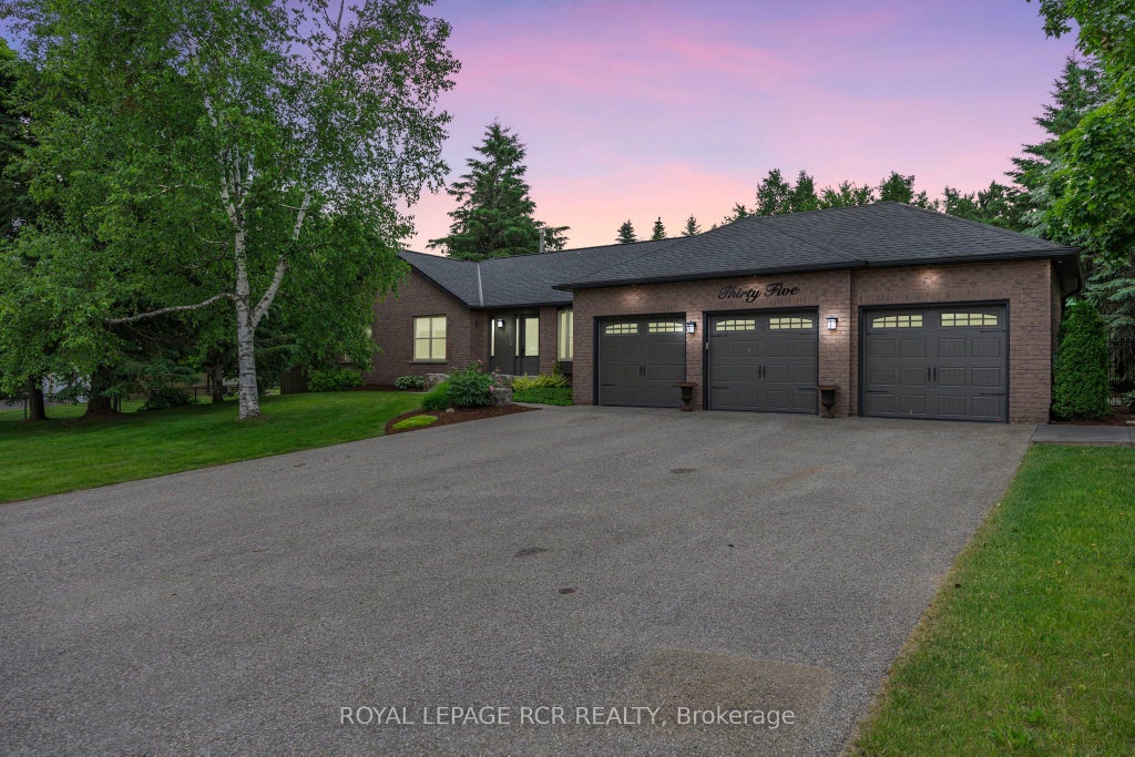 35 Hawthorne Road, Mono