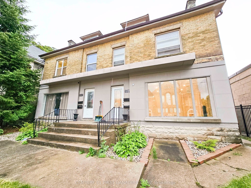857 Dundas Street Apartment 2, London East