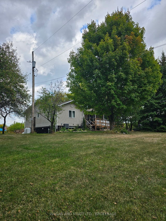 609 Lower Slash Road, Tyendinaga