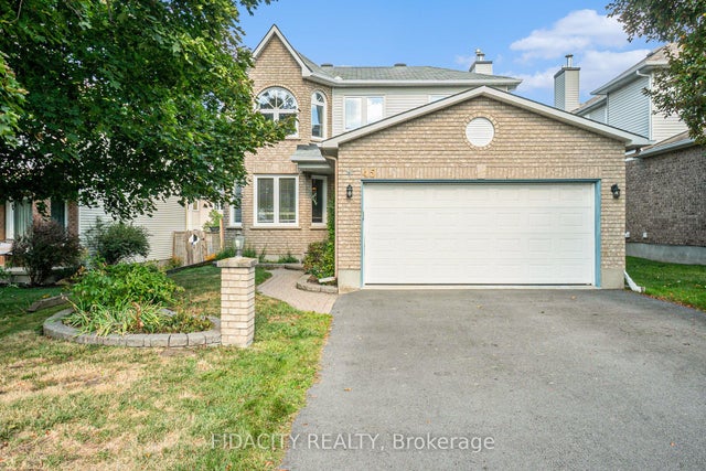 45 Rowe Drive, Kanata