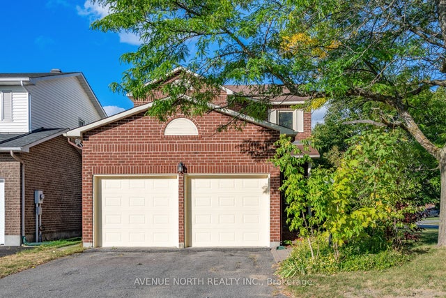 2 Chickasaw Crescent, Kanata