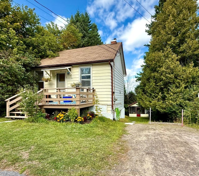4 Duncan Street E, Huntsville