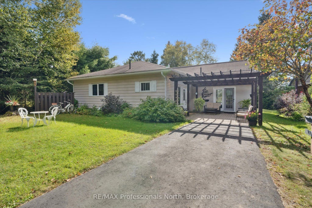 166 Lakeview Avenue, Kearney