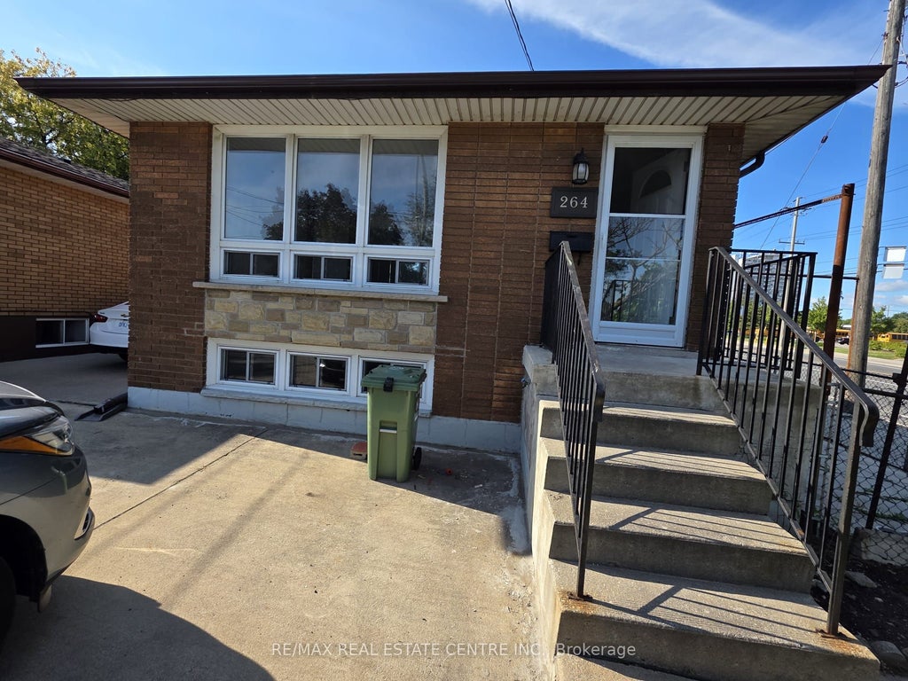 264 Vansitmart Avenue, Hamilton