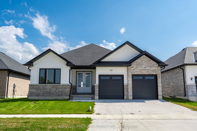 316 Stathis Boulevard, Sarnia