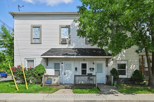 224 Rosslyn Avenue N, Hamilton