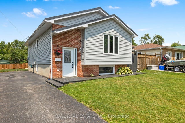 2 Hazel Street, Kawartha Lakes
