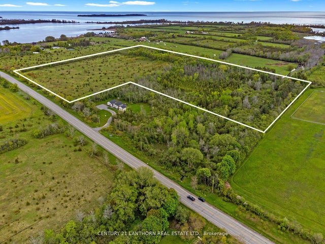 00 Loyalist Parkway, Prince Edward County