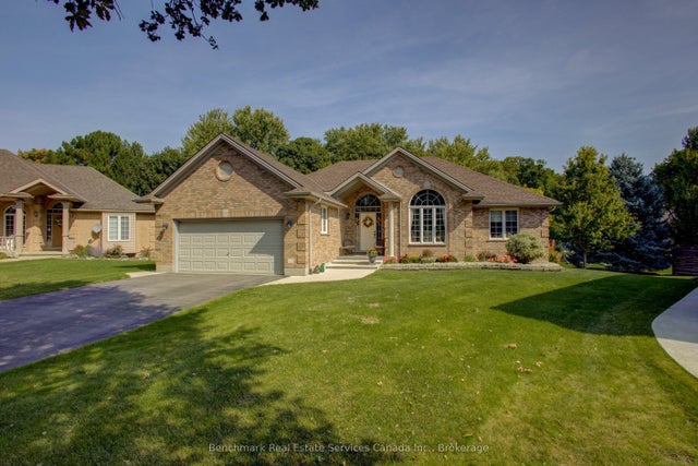 10 Oakwood Court, St. Marys