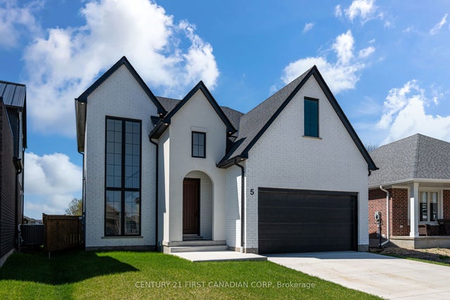 5 Hartland Circle, St. Thomas